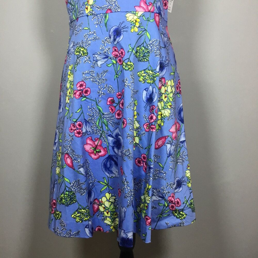 NWT Talbots fit ‘n flare 98% cotton dress light blue with floral 4P knee length - Picture 3 of 7